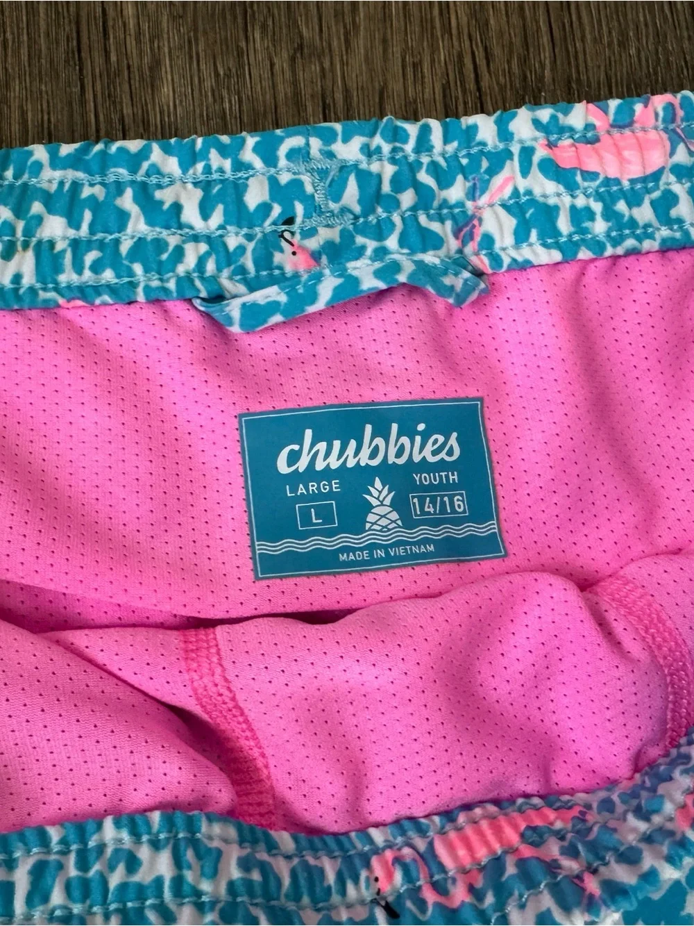 Chubbies Youth L 14/16 Swim Trunks Blue/Pink Flamingos 3 pockets 4” inseam